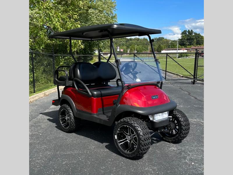 CLUB CAR VILLAGER 4 PASSENGER LIFTED ELECTRIC